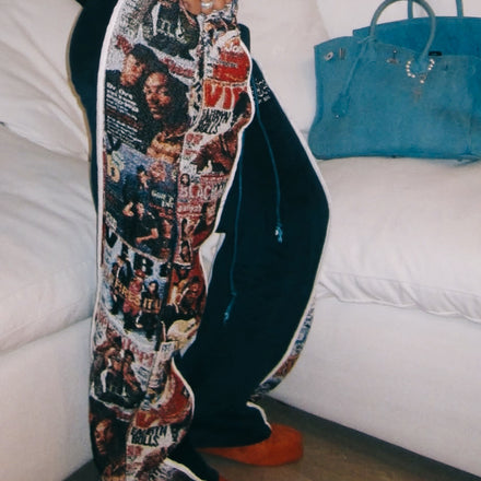 ESSENCE '90s MAG' TRACKPANTS - NAVY